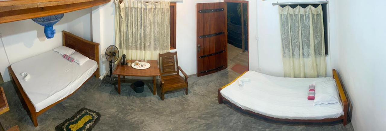 Sunil'S Homestay Sinharaja Kalawana Habitación foto